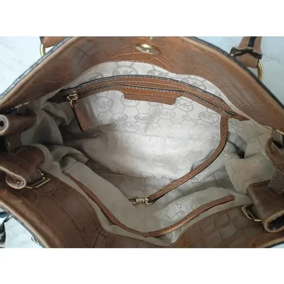 MICHAEL KORS Hamilton Natural Canvas Leather Croc Crossbody Bag - Picture 6 of 8